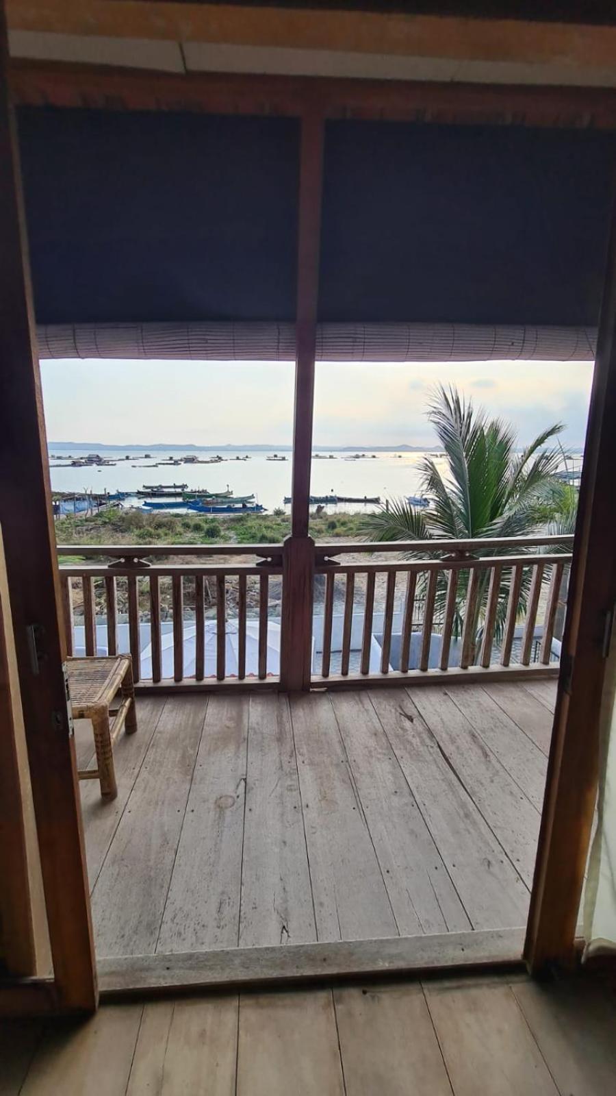 Отель Panorama Ekas Экстерьер фото